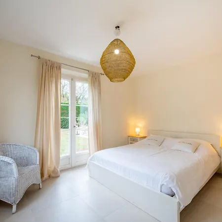 Villa Le Roi Soleil-3